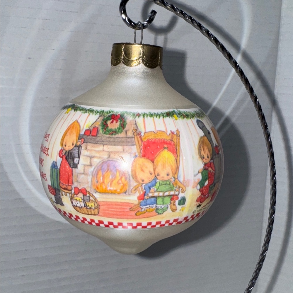 Hallmark Precious Moments Christmas Ornament glass Vtg 1994 3.5”